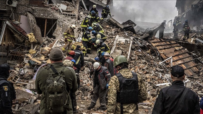 Russia Unleashes Deadliest Drone and Missile Attack on Ukraine: 12 Dead, Dozens Injured Across 30+ Cities 2 File Photo: Ukrainian emergency workers and soldiers clear rubble from a previous Russian missile attack on a residential building.
